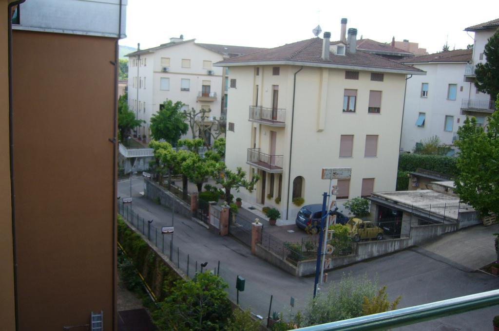 Albergo Villa Canapini Chianciano Terme Exterior photo